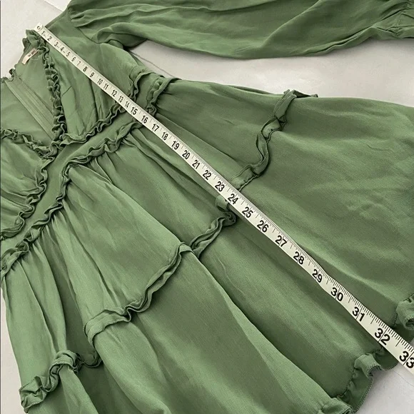Francesca's Mi Ami green ruffle long-sleeve mini dress sage color Size Medium - Picture 12 of 16